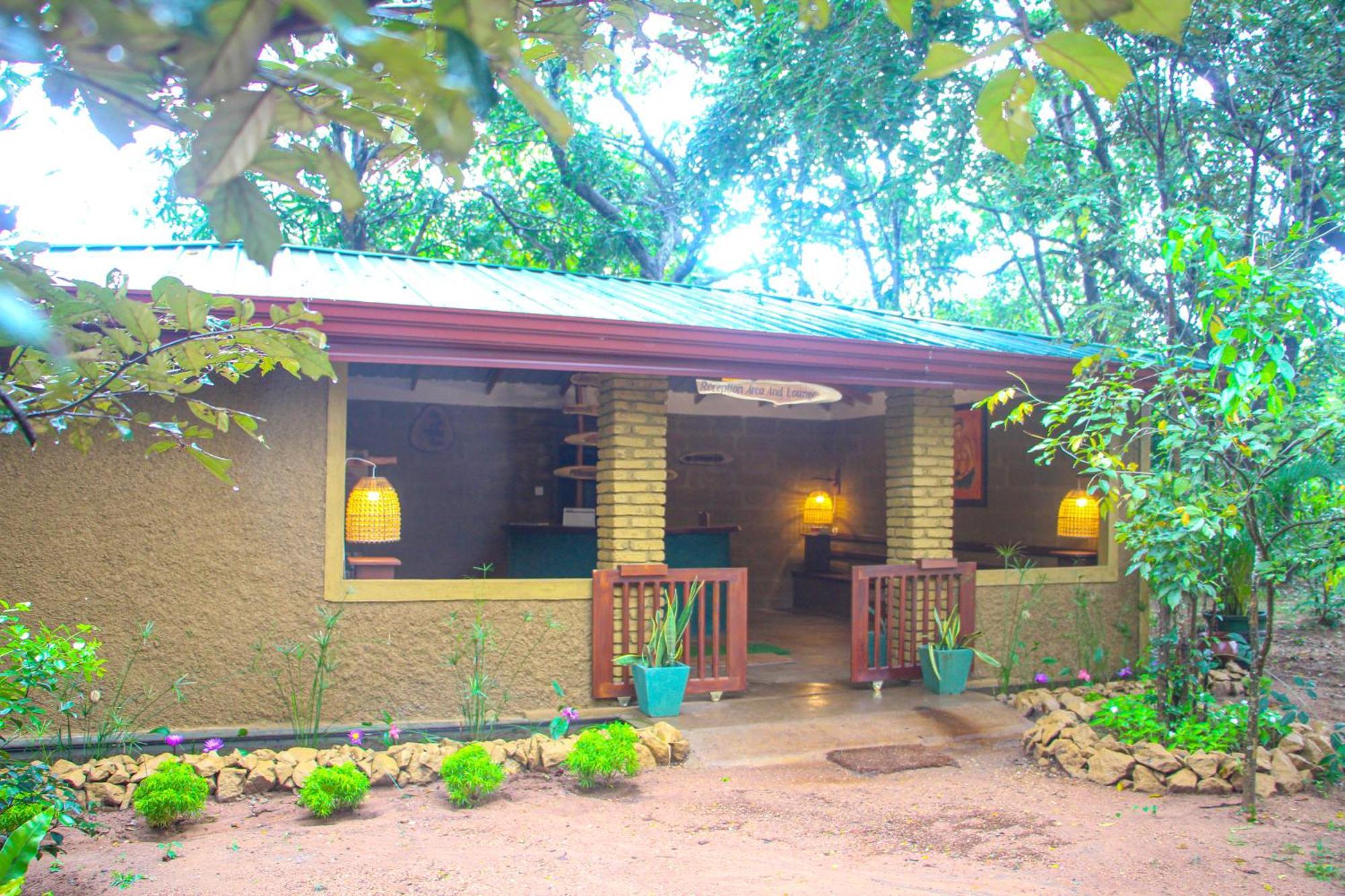 Lotus Eco Villa Sigiriya Exterior photo