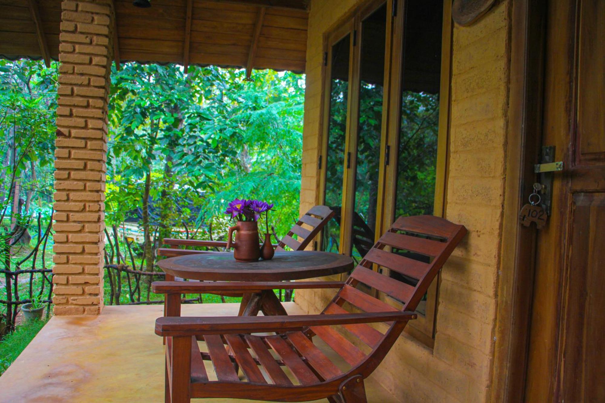 Lotus Eco Villa Sigiriya Exterior photo